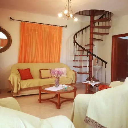 Holiday home Marina's